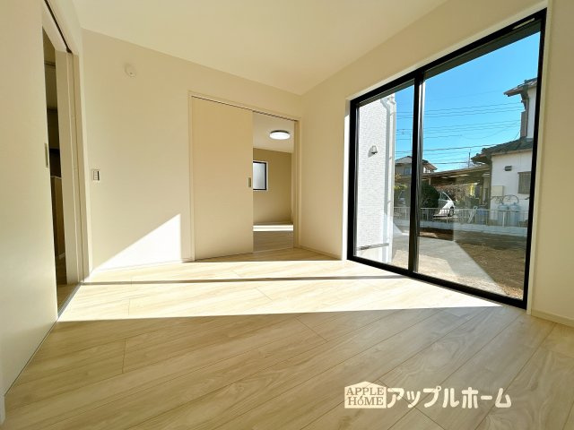 【新築住宅】比企郡嵐山町 15期の洋室|居室は全室収納あり！たっぷりある収納活用でお部屋もキレイを保てます♪