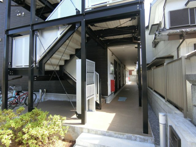 【エントランス】 | リブリ・ジェンティーレ