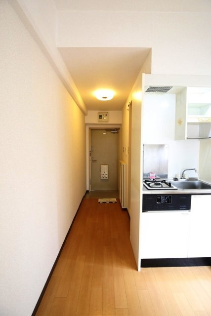 スカイコート大森山王の玄関