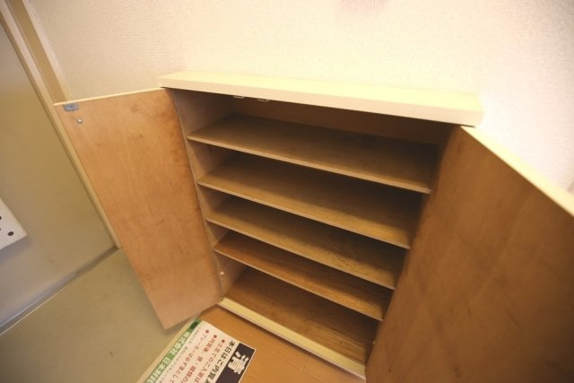 スカイコート大森山王の収納|靴入