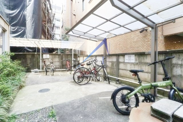 ソフトタウン赤坂