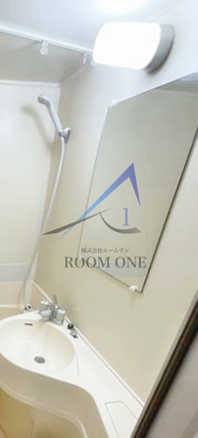 ソフトタウン赤坂の浴室|お風呂です。