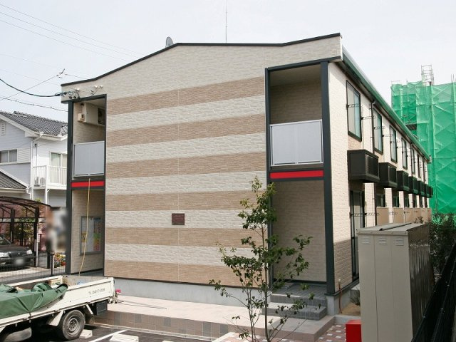 レオパレスレインボーの外観
