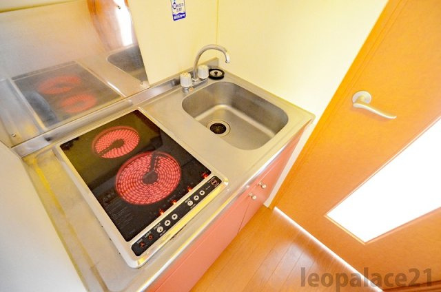 レオパレス菜花のキッチン|実際と異なる場合がございます。