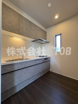 【キッチン】 | ミュージションテラス調布柴崎 | 2F　ガス3口グリル付き