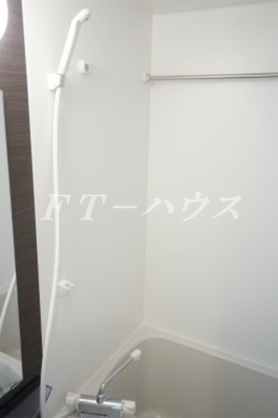 習志野市本大久保４丁目のアパートの浴室