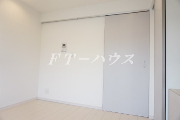 習志野市本大久保４丁目のアパートの収納