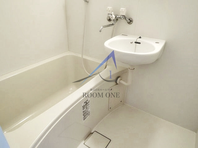 ＡＫハイツの浴室|お風呂です。