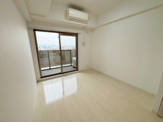 アスヴェル新北野モストの寝室