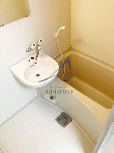 メゾンボヌールの浴室|お風呂です。