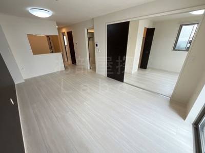 【居間・リビング】 | エバーリーフ