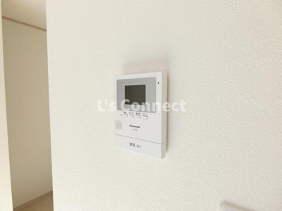 【セキュリティ】 | メリディアン川平伍番館 | 突然の来客もＴＶモニターホンでしっかり確認。