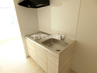 【キッチン】 | メリディアン川平伍番館 | ２口ＩＨヒーターのシステムキッチン。