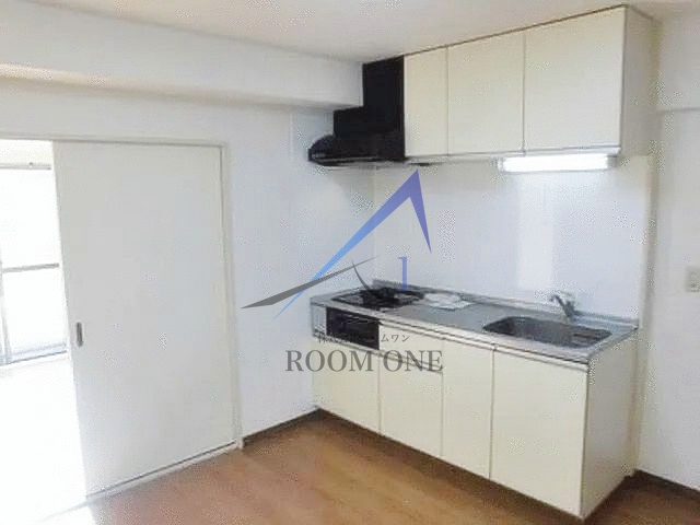 六本木サニーハイツの居間・リビング|洋室のお部屋です。