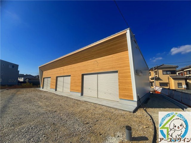 魚住町長坂寺平屋テナント