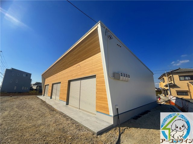 魚住町長坂寺平屋テナントの外観|※建築中写真