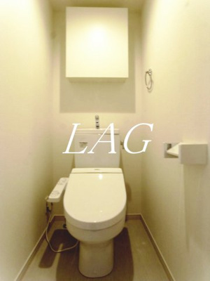 【トイレ】 | リブリ・瑋進 | トイレです。