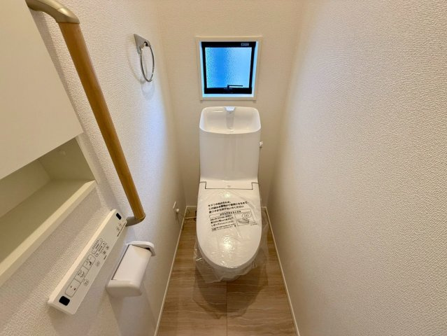 高知市介良乙9期4棟 2号棟のトイレ|※写真はイメージです