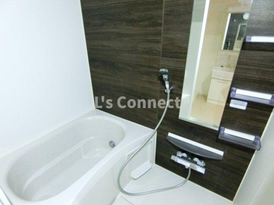 【浴室】 | ピーフォー | 追焚き、浴室乾燥付きのお風呂。