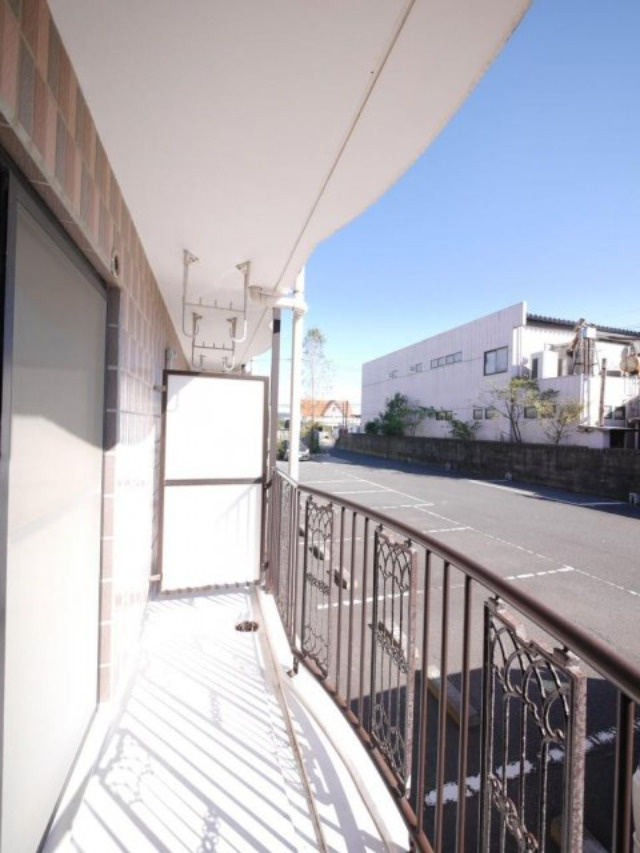 マヤリスマンションのバルコニー|陽当たり良好なバルコニーです