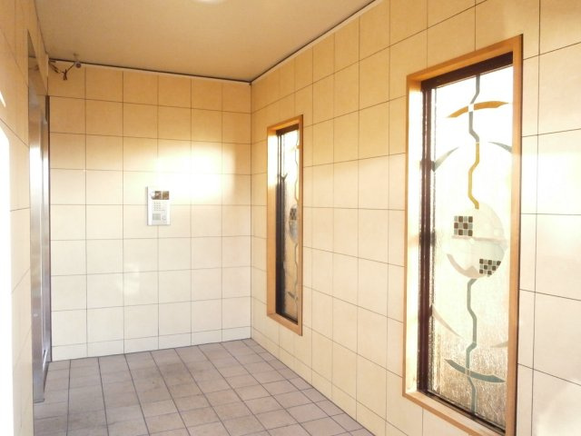 グレイスメゾンⅡのエントランス