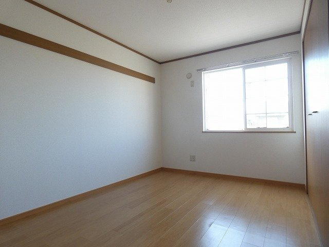 エレガンテ・Ｍ　Ⅰの内装|きれいな内装です