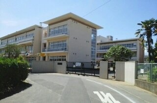 フロール・Ｍ　Ⅱの周辺|三笠小学校まで610m