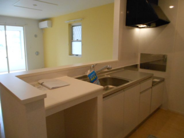 プレミアコート鹿嶋Ⅱのキッチン|きれいなキッチンです