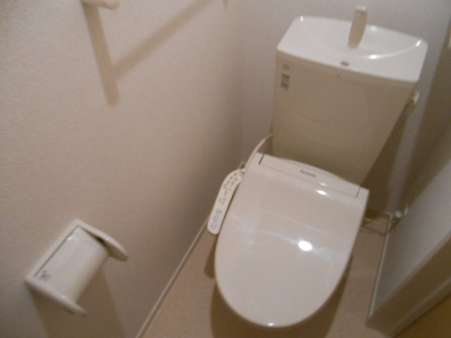 プレミアコート鹿嶋Ⅱのトイレ|コンパクトで使いやすいトイレです