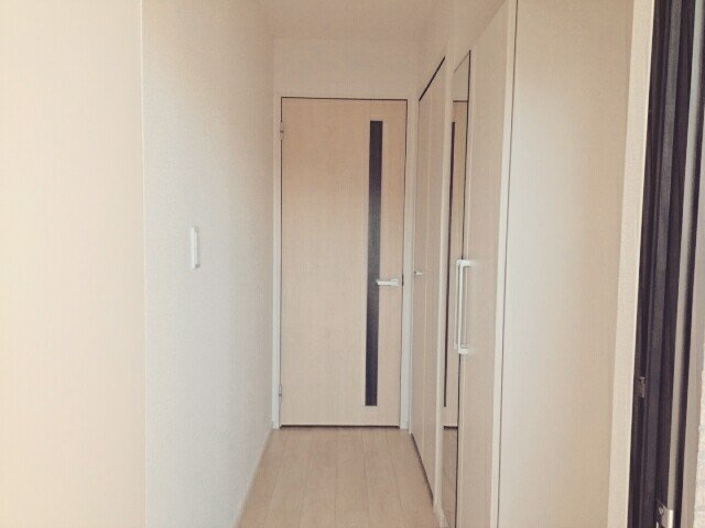 プレミアコート鹿嶋Ⅱの玄関|収納もある玄関です