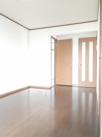 Ｋ・レジデンスⅡの居間・リビング|おしゃれなリビングです