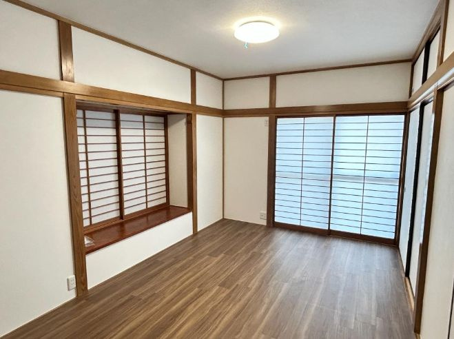 厚木市鳶尾5丁目　中古戸建の洋室|和洋室