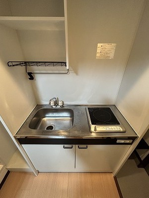 クオーターキャビンのキッチン