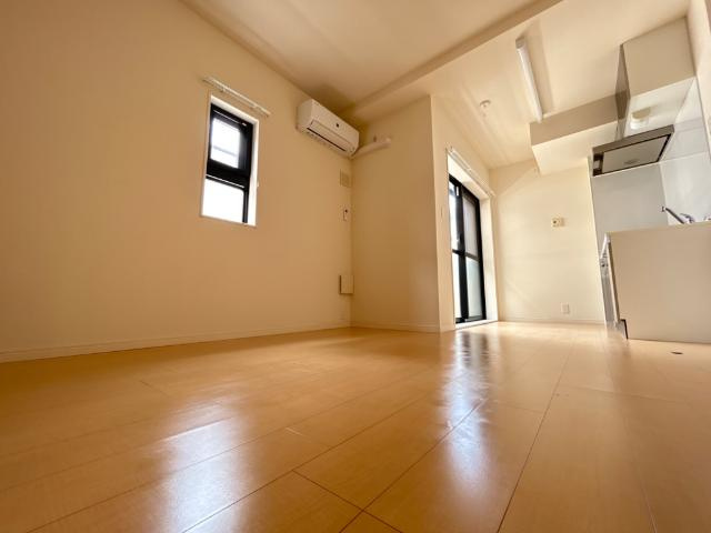 アンビシャス千葉城前の内装|洋室