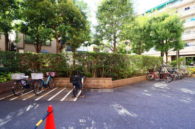 【その他共用部分】 | グローリオタワー巣鴨 | 駐輪場