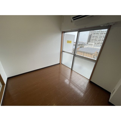 【居間・リビング】 | ダイヤモンドレジデンス中央