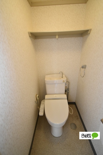 ＫＧ　Apartmentsのトイレ