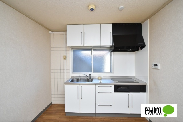 ＫＧ　Apartmentsのキッチン