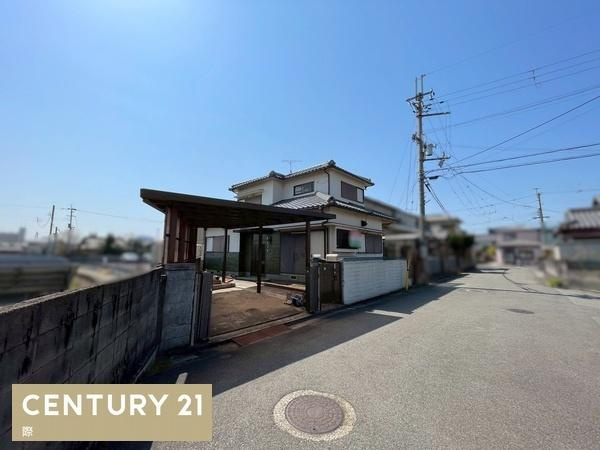 和歌山市土入　中古戸建の前面道路含む現地写真