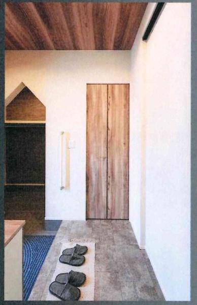 タマタウン岡崎東大友　全3棟・1号棟の玄関|訪れる人を心地よく迎え入れます。