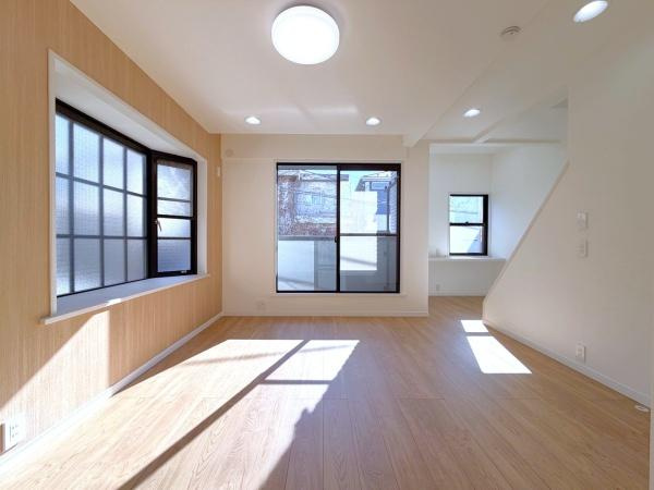 横浜市港北区篠原町の中古一戸建の寝室