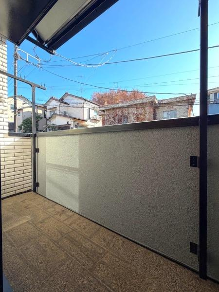 横浜市港北区篠原町の中古一戸建のバルコニー