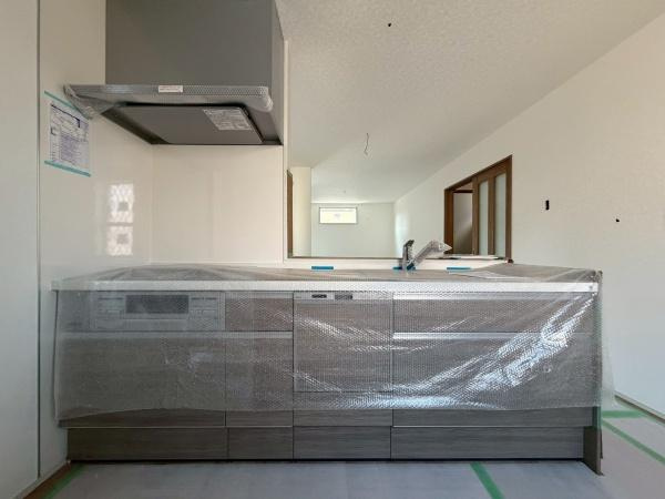 横浜市鶴見区上末吉４丁目の新築一戸建のキッチン