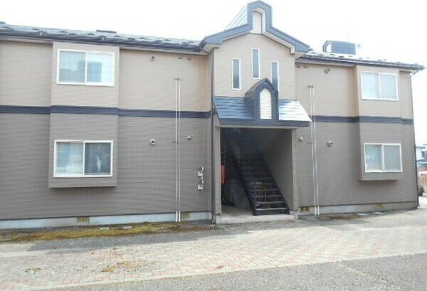 アップルヴィレッジ W棟の外観