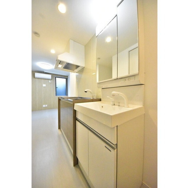 セレブラーレ町屋の内装