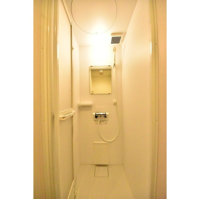 セレブラーレ町屋の内装