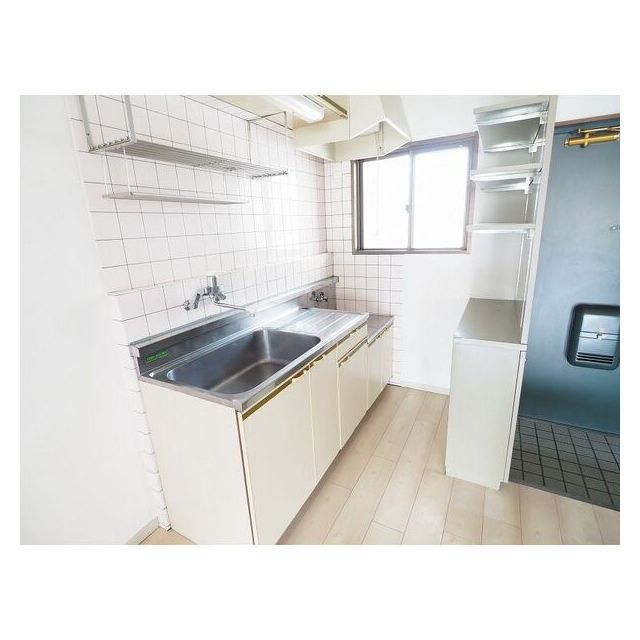 パインリーフ長森本町のキッチン