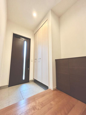 【玄関】 | 里町大道畑戸建