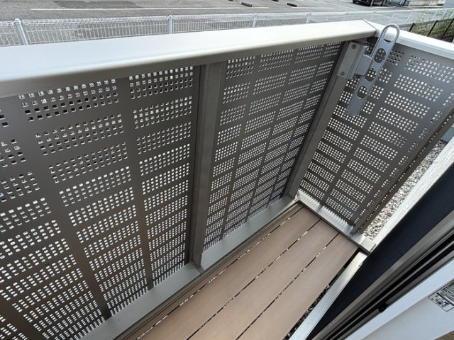 キキョウK.T／ツバキK.T　キキョウK.Tのバルコニー