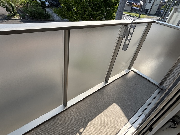 パインシティ福　B棟のバルコニー